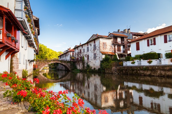 Consultez Alday pour votre achat maison pays basque